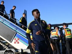Hviezdy Arsenalu pricestujú do Budapešti na finále Ligy majstrov Arsenal pricestoval do Budapešti pred sobotňajším finále Ligy majstrov proti PSG