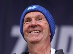 Ikona AFL Neale Daniher zomiera vo veku 65 rokov po dlhom boji s chorobou motorických neurónov Ikona AFL Neale Daniher prehral svoj dlhý boj s ochorením motorických neurónov vo veku 65 rokov