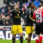 Bruno Fernandes bol zapojený do incidentu Manchestru United s červenou kartou proti Sunderlandu, ktorý nechal Mikea Deana vidieť