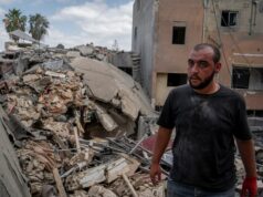 Izraelský letecký útok zabil najmenej dvoch ľudí v južnom Libanone | Izrael útočí na Libanon News Izraelský letecký útok zabil najmenej dvoch ľudí v južnom Libanone | Izrael útočí na Libanon News