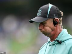 JEDNODUCHÝ CIEĽ: Leo Cullen nedostáva uznanie, aké by si zaslúžil za to, čo urobil pre Leinstera… a Írsko. A írski ‚neutráli‘, ktorí čakajú na jeho neúspech proti Bordeaux, by mali od hanby zvesiť hlavu Znepokojený: Cullen bol po zápase v Toulone frustrovaný a dostal sa do médií