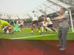 Jamie Carragher odhaľuje teóriu VAR Arsenalu po chaose vo West Hame – „To sa nemôže stať“ Jamie Carragher diskutoval o nepovolenom góle West Hamu proti Arsenalu