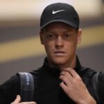 Jannik Sinner prináša po vystrašení zo zranenia pri historickom víťazstve pozoruhodnú aktualizáciu