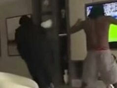 Jeremie Frimpong vysvetľuje oslavy po finálovej porážke Arsenalu Ligy majstrov Jeremie Frimpong oslavuje prehru Arsenalu vo finále Ligy majstrov