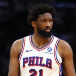 Joel Embiid vyzýva fanúšikov Sixers, aby nepredávali lístky na play off fanúšikom Knicks