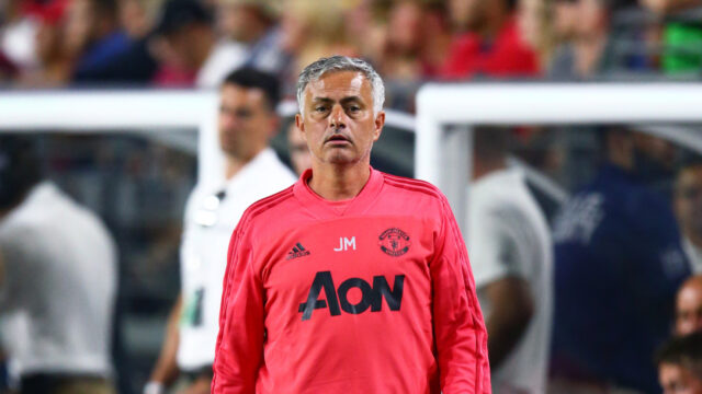 José Mourinho dostane zmluvu tento týždeň
