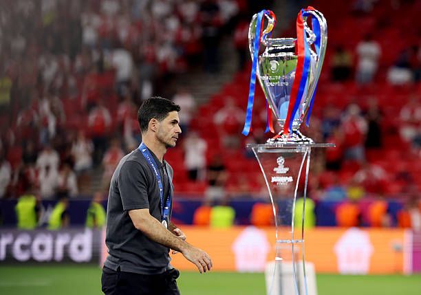 Julien Laurens predpovedá, že Arsenal vyhrá Ligu majstrov po poslednej Julien Laurens predpovedá, že Arsenal vyhrá Ligu majstrov po poslednej srdcovej bolesti PSG