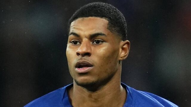 KONEČNÁ možnosť pre anglického krídelníka po skrútení Man Utd a Barcelony
