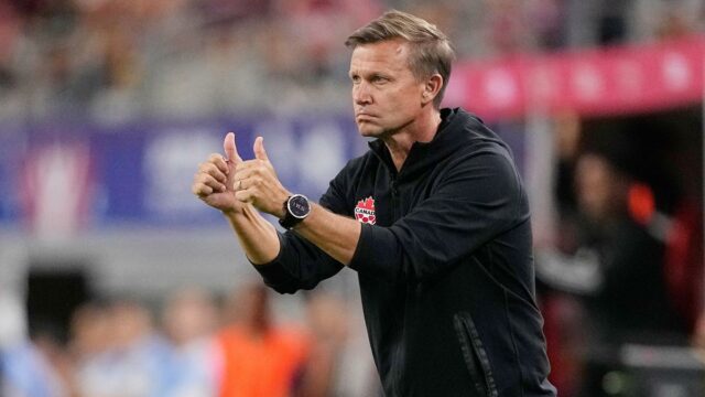 Kanada predĺžila zmluvu s Jesse Marschom ako hlavným trénerom až Kanada predĺžila zmluvu s Jesse Marschom ako hlavným trénerom až do Majstrovstiev sveta vo futbale 2030