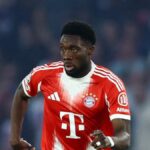 Kanadská hviezda Alphonso Davies sa snaží byť fit na MS 2026, varuje Bayern Mníchov