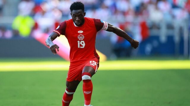 Kanadský tím na Majstrovstvá sveta vo futbale 2026 — Úplný zoznam hráčov; Alphonso Davies, Jonathan David
