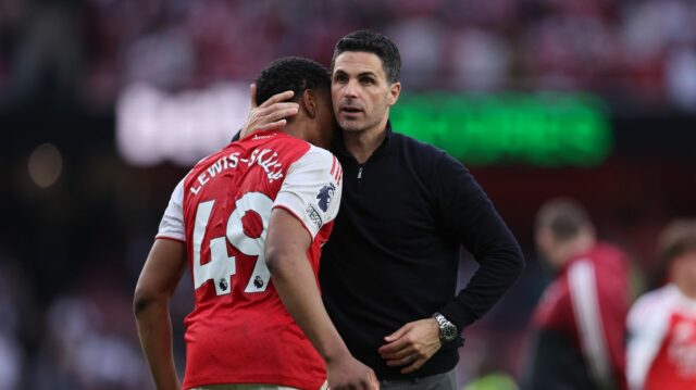 Mikel Arteta sa pre médiá vyjadril po tom, čo jeho tím Arsenalu porazil Fulham