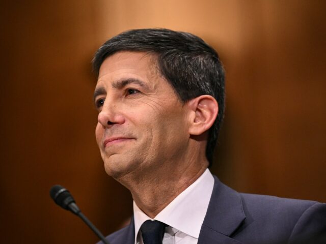 Kevin Warsh zložil prísahu ako nový predseda amerického Fedu | Obchodné a ekonomické správy
