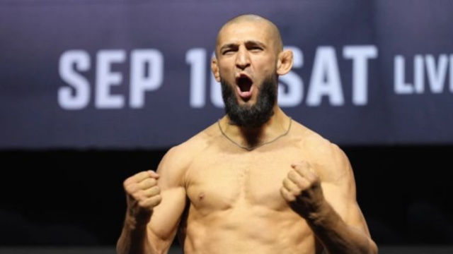 Khamzat Chimaev zdieľa zábery zo zápasu so Seanom Stricklandom
