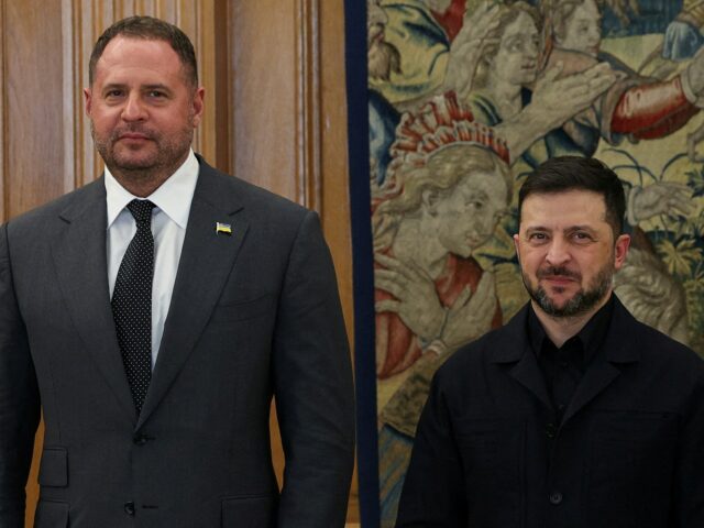Kľúčoví pomocníci Zelenskyj pod korupčným cloudom: Z čoho sú obvinení? | Správy o korupcii
