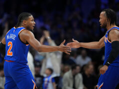 Knicks sweep 76ers, návrat do finále východu McBride Jalen Brunson Knicks vs 76ers Game 4 Playoffs NBA