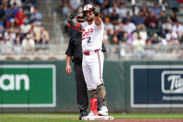 MLB: Milwaukee Brewers v Minnesote Twins
