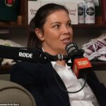 Komentátorka Yvonne Sampsonová odhalila starý komentár bývalého premiéra Boba Hawkea, ktorý ju v roku 2015 nasmeroval.