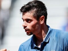 Kontroverzia o prestávke na toalete na Roland Garros, keď francúzsky hráč varuje, že nemôže čakať Kontroverzia o prestávke na toalete na Roland Garros, keď francúzsky hráč varuje, že nemôže čakať