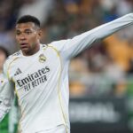 Kylian Mbappe zverejnil vyhlásenie, keď vzniesli vážne obavy Realu Madrid | Futbal | Šport