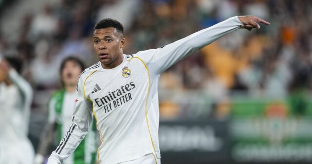 Kylian Mbappe zverejnil vyhlásenie, keď vzniesli vážne obavy Realu Madrid | Futbal | Šport
