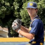 Lachlan Clark zo Sherman Oaks Notre Dame hádže shutout proti Norcovi