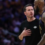 Lakers chcú, aby sa v budúcej sezóne vrátili LeBron James a Austin Reaves