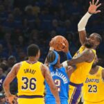 Lakers neuspeli v teste hry 1 proti Thunder napriek spomaleniu SGA