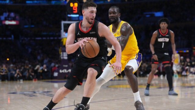 Lakers riskujú, že sfúknu svoje vedenie v sérii 3:0, pretože Rockets sa prebojujú do zápasu 7
