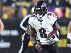 Lamar Jackson chýba v Ravens OTA, pretože situácia so zmluvami pretrváva Lamar Jackson chýba v Ravens OTA, pretože situácia so zmluvami pretrváva