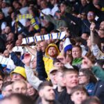 Leeds sľubuje zákazy za homofóbne skandovanie na zápase v Brightone
