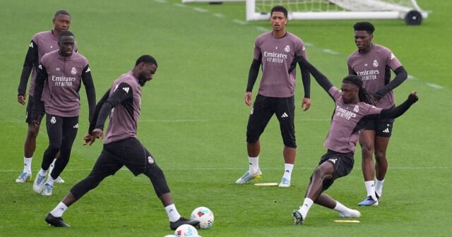 Letný prestupový cieľ Man Utd „v srdci boja na tréningu“ | Futbal | Šport

