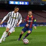 Lionel Messi (vpravo) hovoril o svojej viacročnej „krásnej športovej rivalite“ s Cristianom Ronaldom (vľavo)