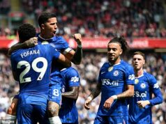 Liverpool 1-1 Chelsea – HODNOTENIE HRÁČOV: Ktorý obranca Blues „zaujal“ v úplne novej úlohe? Komu trvalo 41 MINÚT, kým urobil prvý dotyk? A ktorá 22-ročná hviezda musí začať ukazovať viac? Chelsea ukončila svoju smolnú šesťzápasovú sériu prehier remízou 1:1 proti Liverpoolu na Anfielde