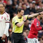 Liverpool Van Dijk odmieta kritiku tréningového režimu po porážke Man United