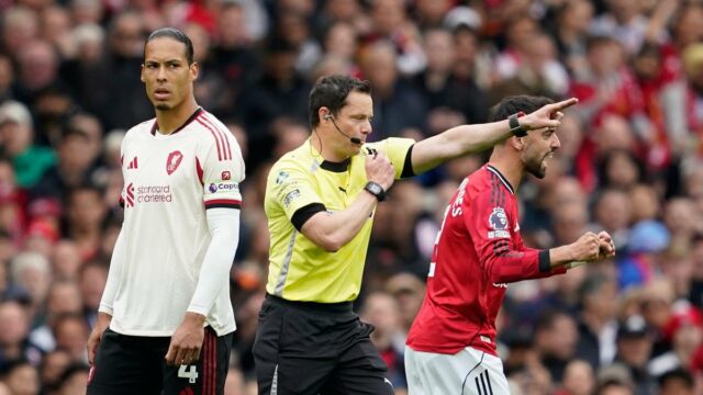 Liverpool Van Dijk odmieta kritiku tréningového režimu po porážke Man United
