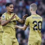 Liverpool a Chelsea sa dnes pri rozhodovaní o prestupe „očakávali, že odohrajú posledný zápas“.