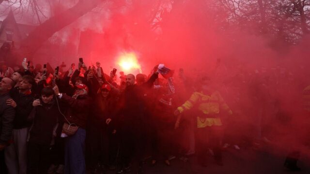 Liverpool po protestoch fanúšikov obmedzuje plány na zvýšenie cien vstupeniek
