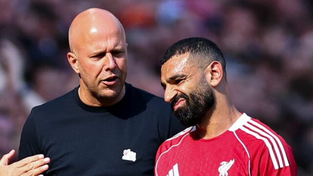 Posledný domáci zápas sezóny Liverpoolu prichádza po tom, čo sa zdalo, že Mo Salah mieril na manažéra Arne Slotu