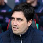Andoni Iraola po skončení zmluvy opustí Bournemouth a údajne má záujem o prácu v Liverpoole.