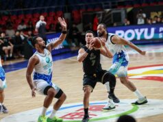 Macao ukončilo kampaň omračovaním nad Phoenixom Jenning Leung z Macau Black Knights počas zápasu proti Phoenix Fuel Masters v roku 2026 PBA Commissioner's Cup.