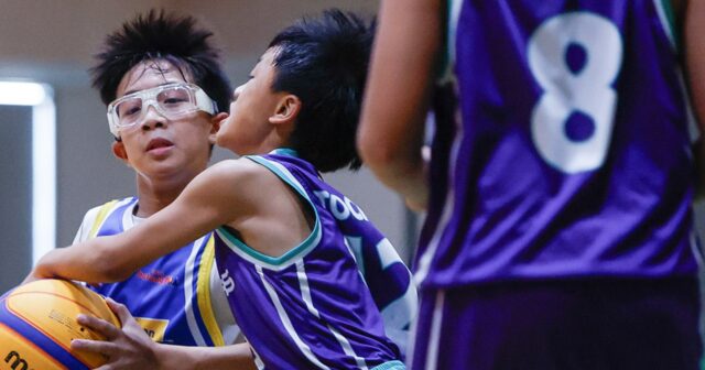 Magnólia proti Converge počas akcie Batang PBA U11.