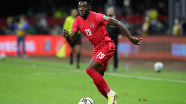 Majstrovstvá sveta vo futbale 2026 — Zahrá si kapitán Kanady Alphonso Davies na svojom otváracom zápase MS?
