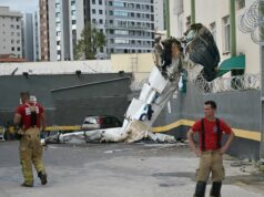Malé lietadlo narazilo do budov v Brazílii a zabilo troch ľudí | Newsfeed Malé lietadlo narazilo do budov v Brazílii a zabilo troch ľudí | Newsfeed