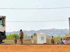 Mali vyšetruje vojakov podozrivých z účasti na útokoch na vojenskú základňu | Vojenské správy Mali vyšetruje vojakov podozrivých z účasti na útokoch na vojenskú základňu | Vojenské správy