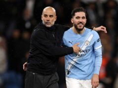 Man City porazil Palace a znížil rozdiel s Arsenalom na 2 Futbalové správy Man City porazil Palace a znížil rozdiel s Arsenalom na 2 Futbalové správy