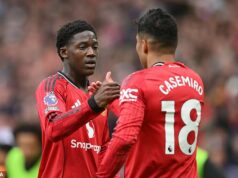 Man United je pripravený toto leto minúť 150 miliónov libier na získanie troch nových stredopoliarov, pričom 80 miliónov libier je vyčlenených na náhradu hlavného Casemira. Man United podpíše v lete náhradu za Casemira, ktorý bude hrať po boku Kobbieho Mainoa