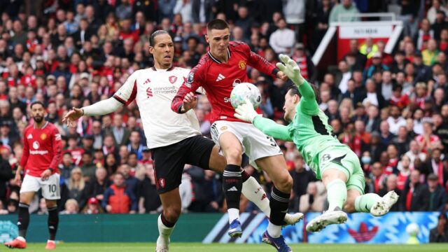 Benjamin Sesko zdvojnásobil náskok Manchestru United proti Liverpoolu
