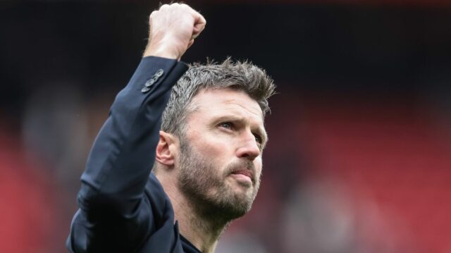 Michael Carrick oslavuje 