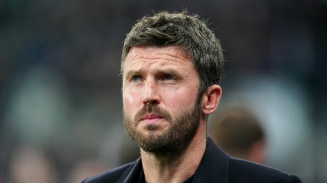 Michael Carrick je na pokraji toho, aby sa stal manažérom Manchestru United.